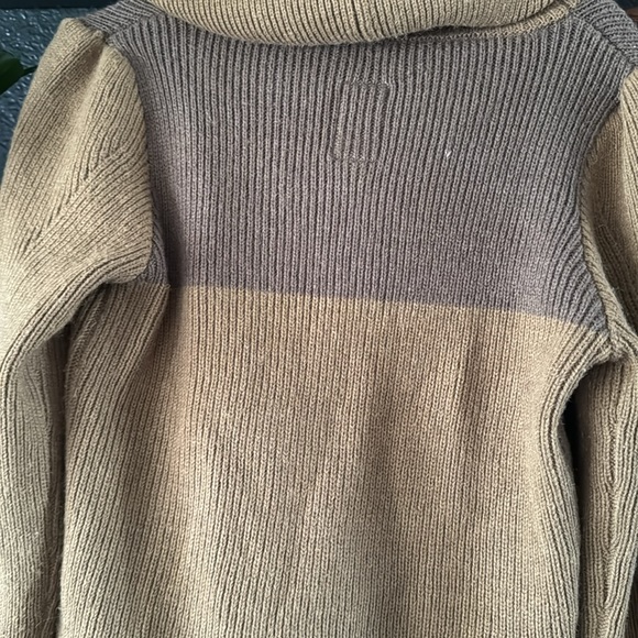 Women’s G Star wool size medium cowl neck sweater - Picture 6 of 7